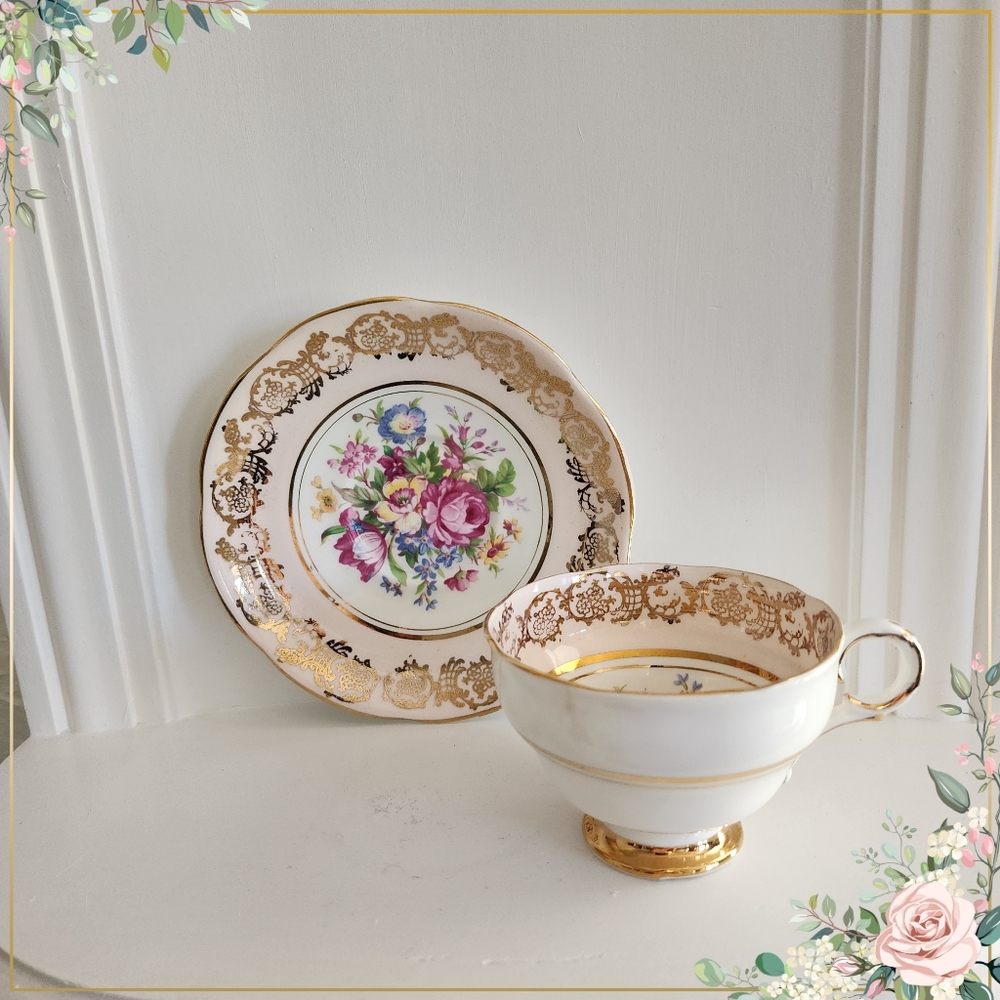 Vintage Hazel Sharon Pink & Gold Floral Teacup England very rare